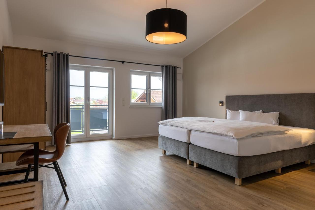 Hotel Baumann Otterfing Esterno foto